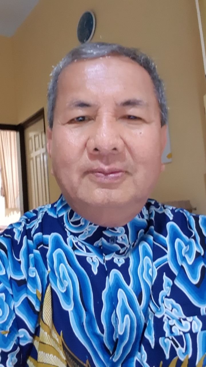Dr. Tudung Hidajat Sp.KK, FINSDV