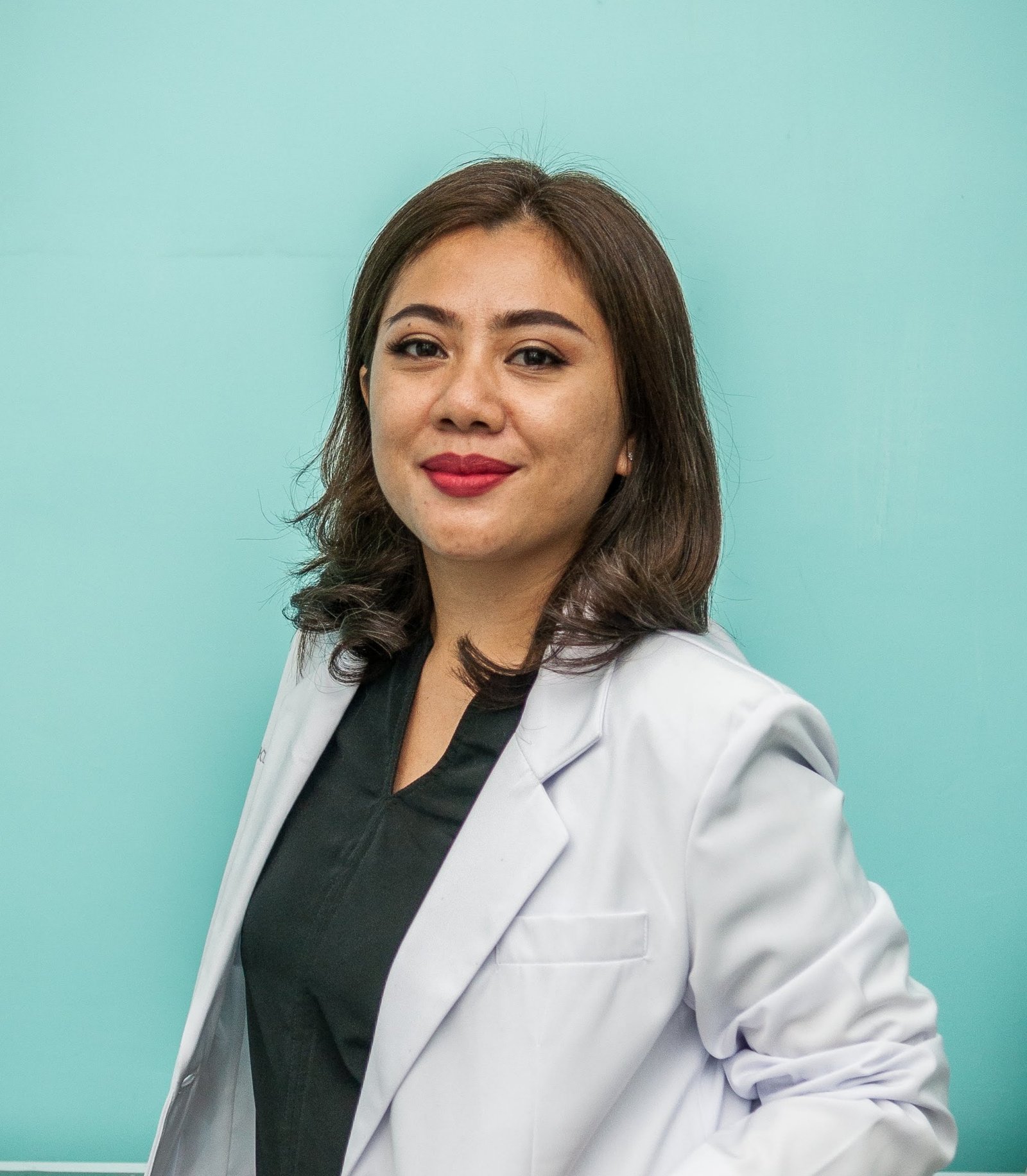 Dr. dr. Yulia Siskawati Sp.D.V.E., FINSDV, FAADV