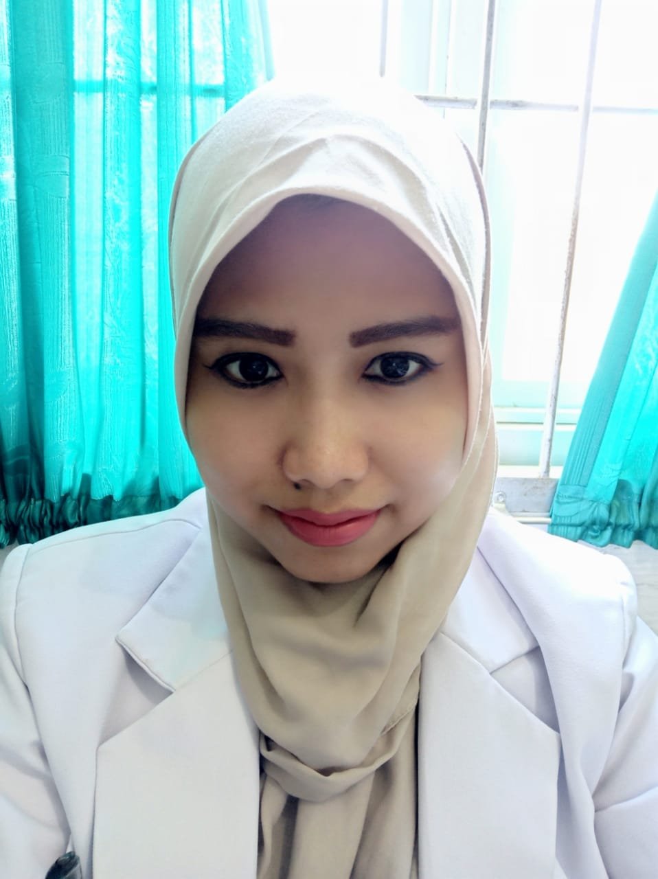 Dr. Wizar Putri Mellaratna,M.Ked(DV),Sp.DV Sp. D.V.E