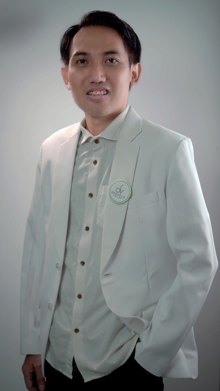 Dr. I Wayan Hendrawan M. Biomend, Sp.KK, FINSDV