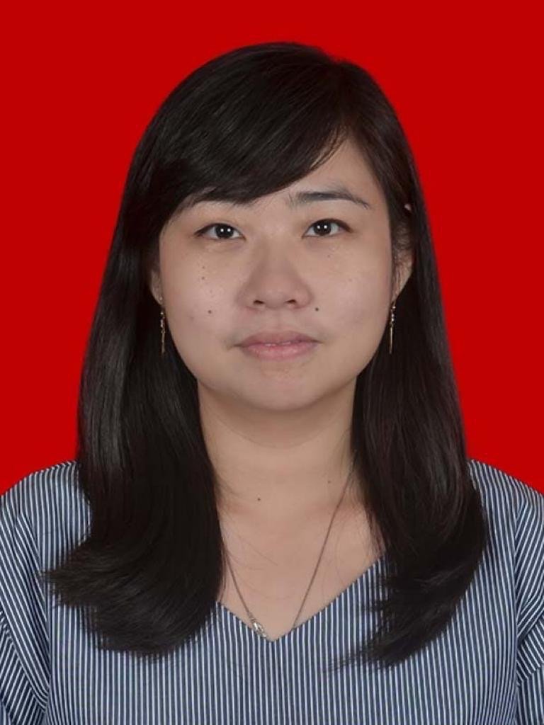 Dr. Adeline Santoso SpDV
