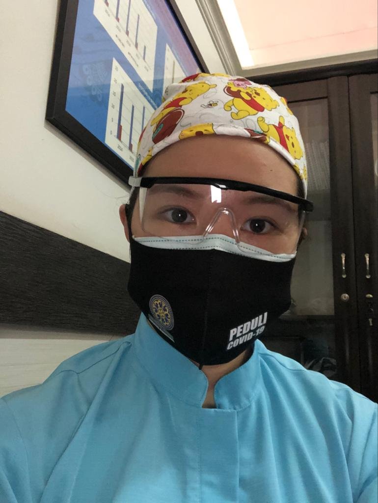 dr. Henny Wijaya Sp.DV