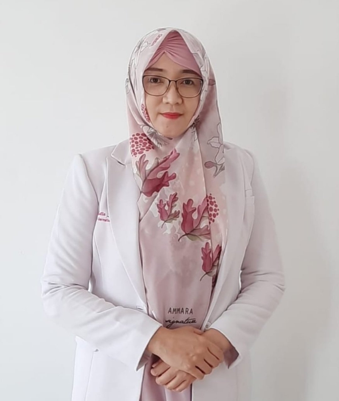 dr. Mutia Sari Sp.DVE