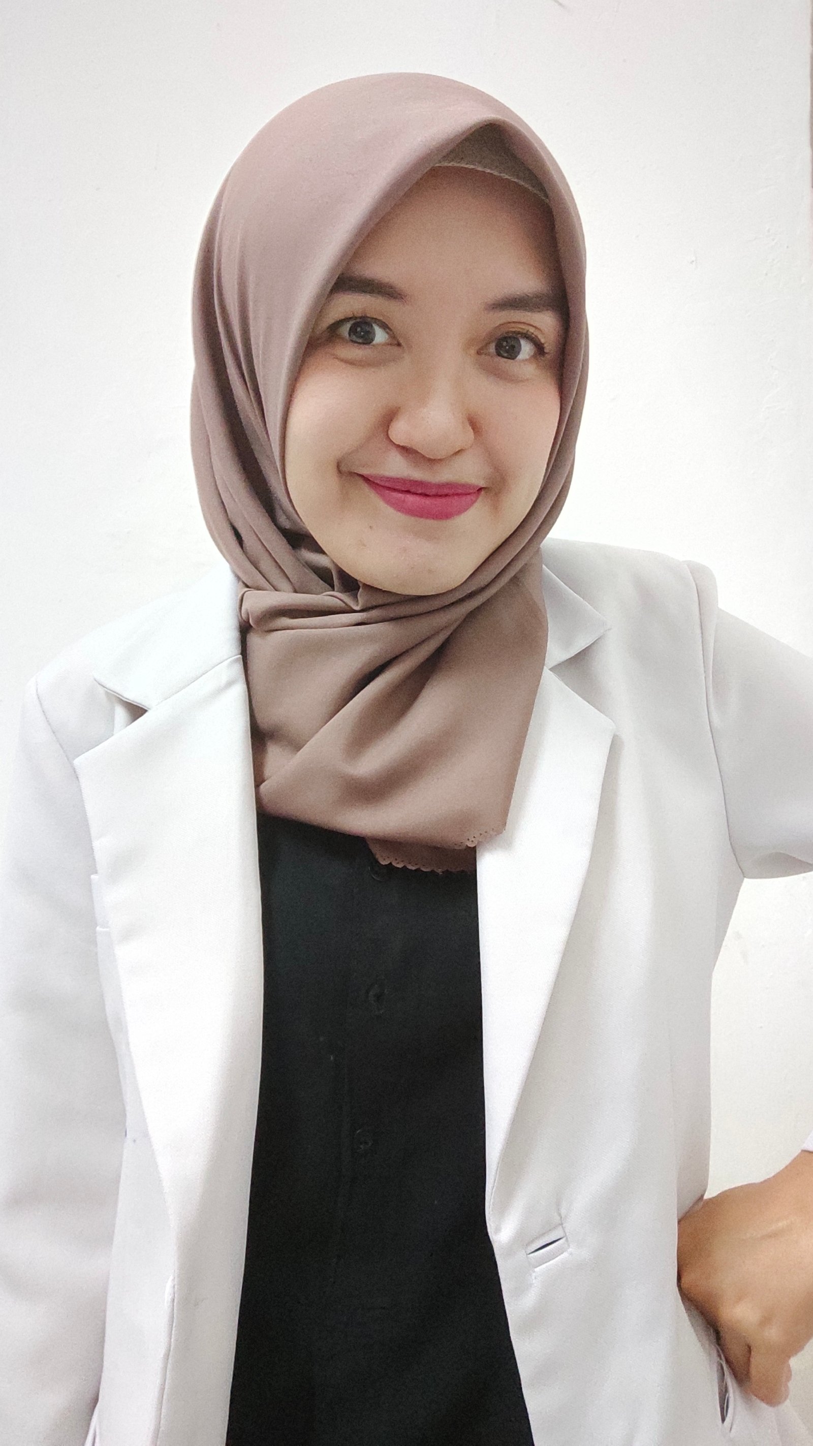 dr. Fatima Aulia Khairani Sp.DV