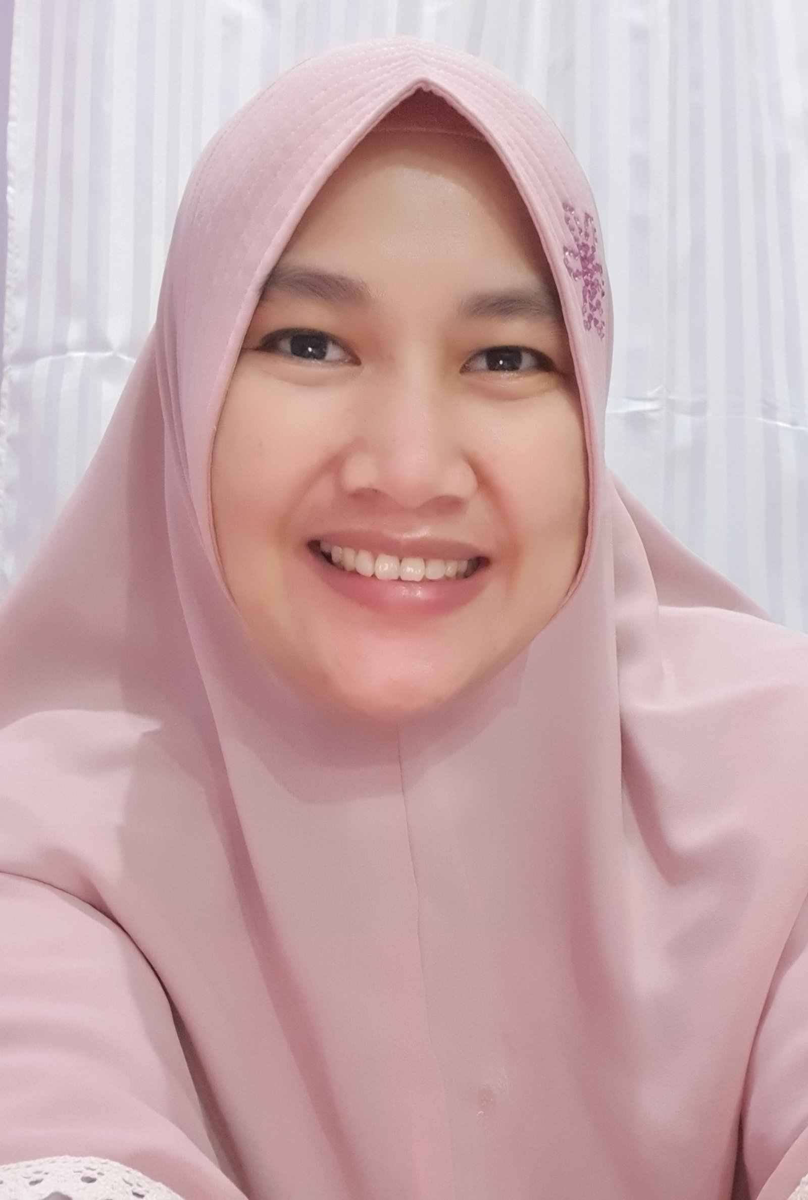 DR. Dr Dian Amelia Abdi Sp.D.V.E.M.Kes