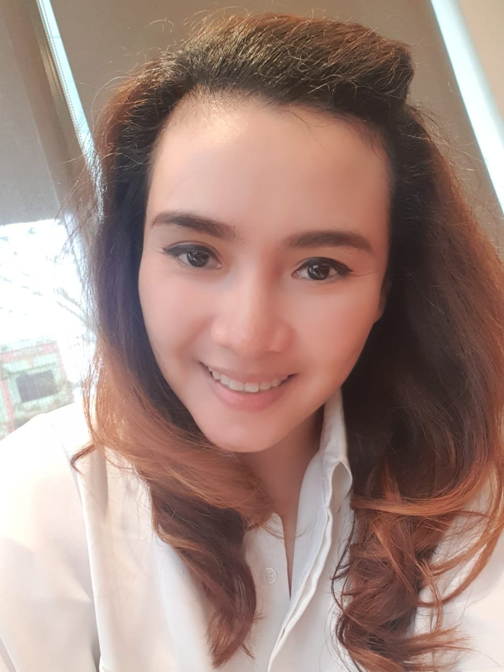 Dr Joice Sonya Gani Panjaitan Sp.D.V.E, FINSDV