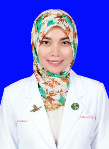 Dr. Evi Arisandi, Sp.DV