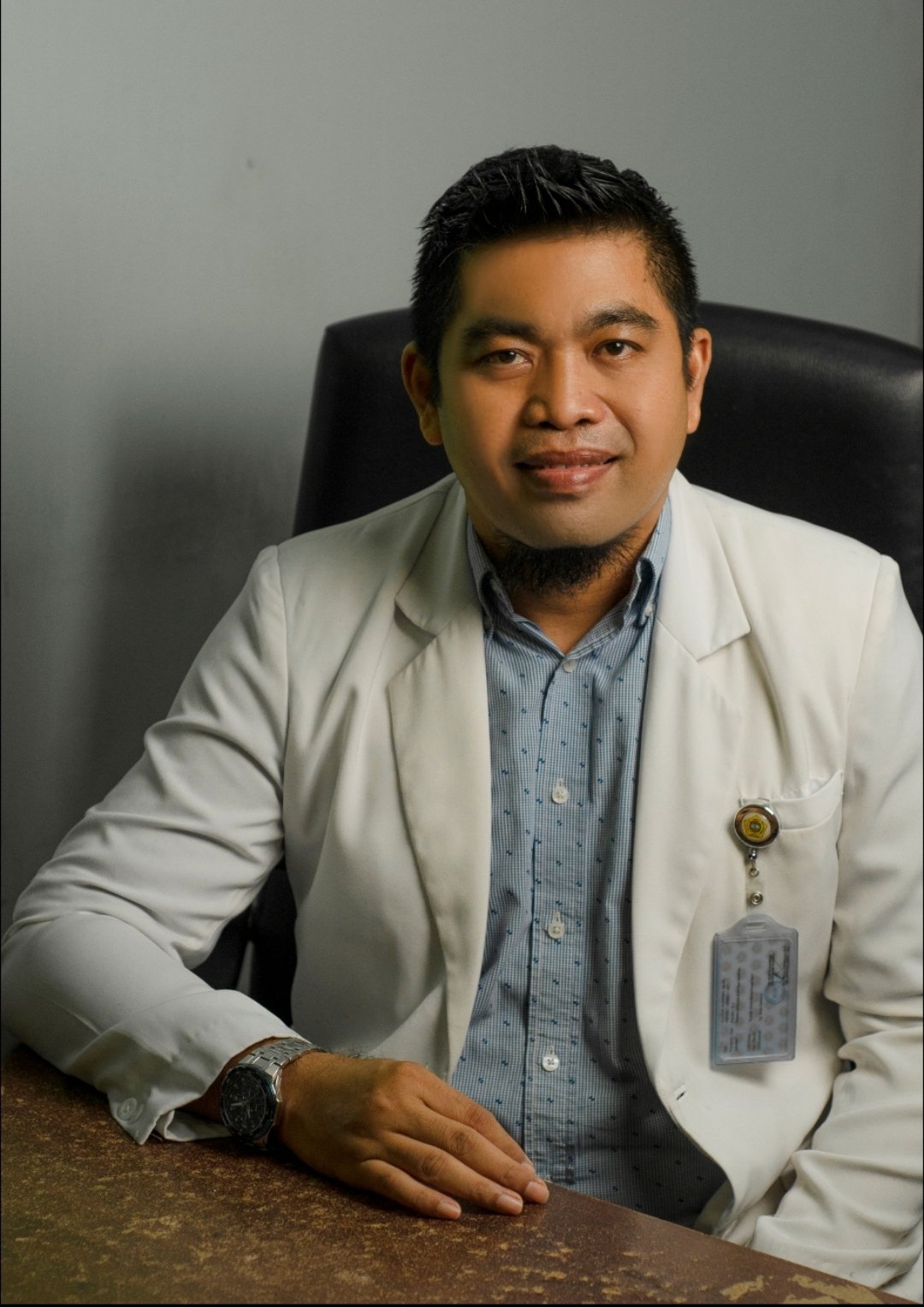 dr. Sauri Putra , SpKK,FINSDV