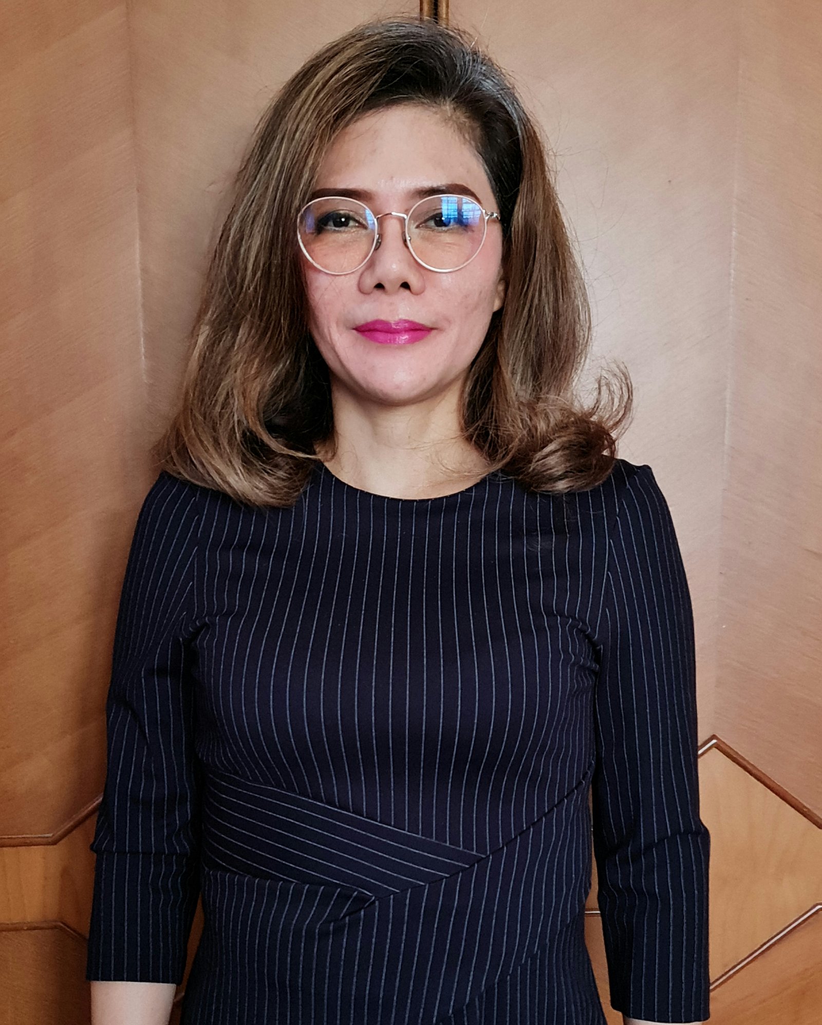 Dr. Kristin Indrati Hariningsih Sp.D.V.E