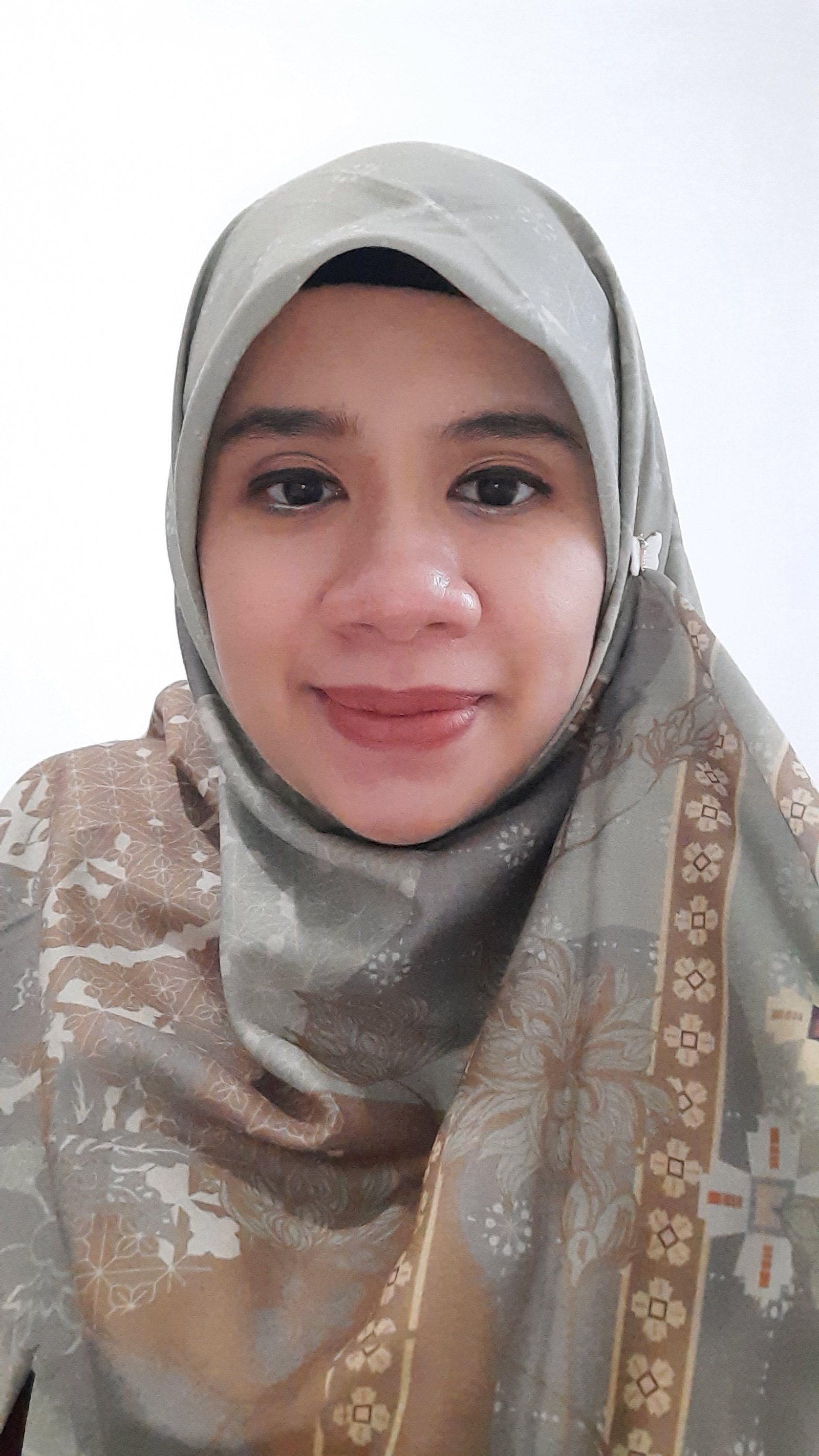 dr. Izzah Aulia Sp.DV