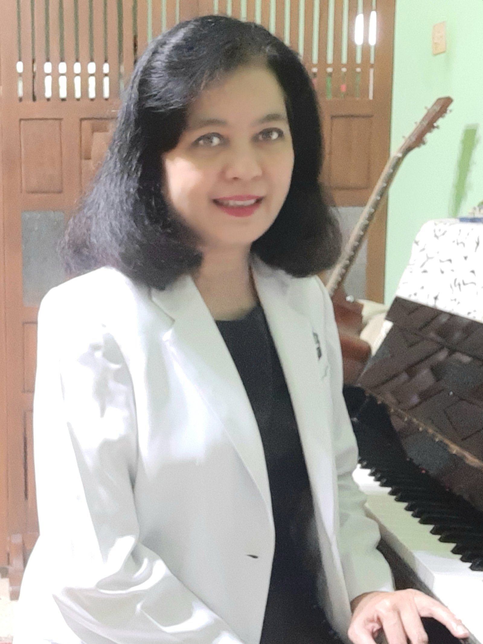 Dr. Radijanti Anggraheni Sp.DVE