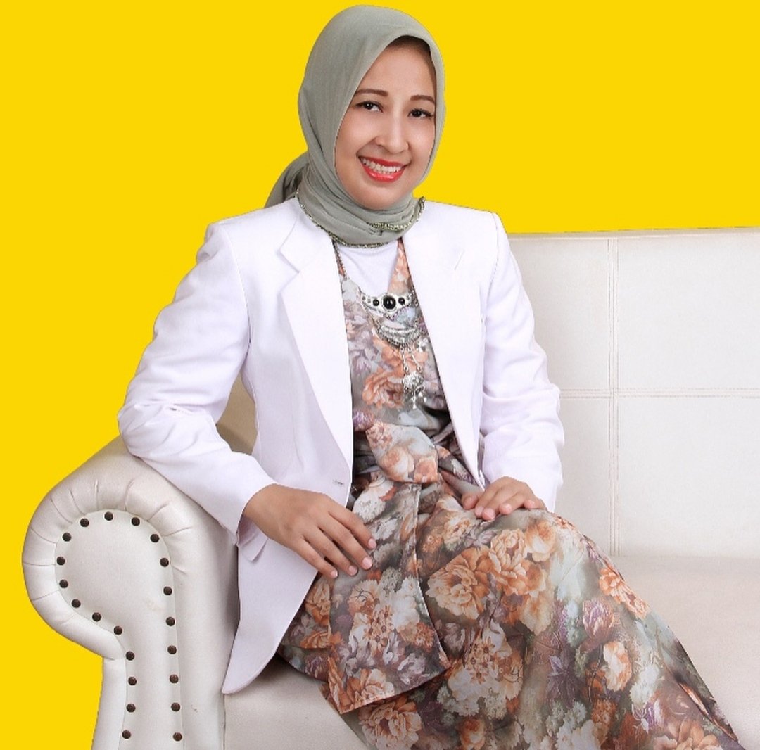 Dr. Dewi Lastya Sari, M.Ked(DV), Sp.DV