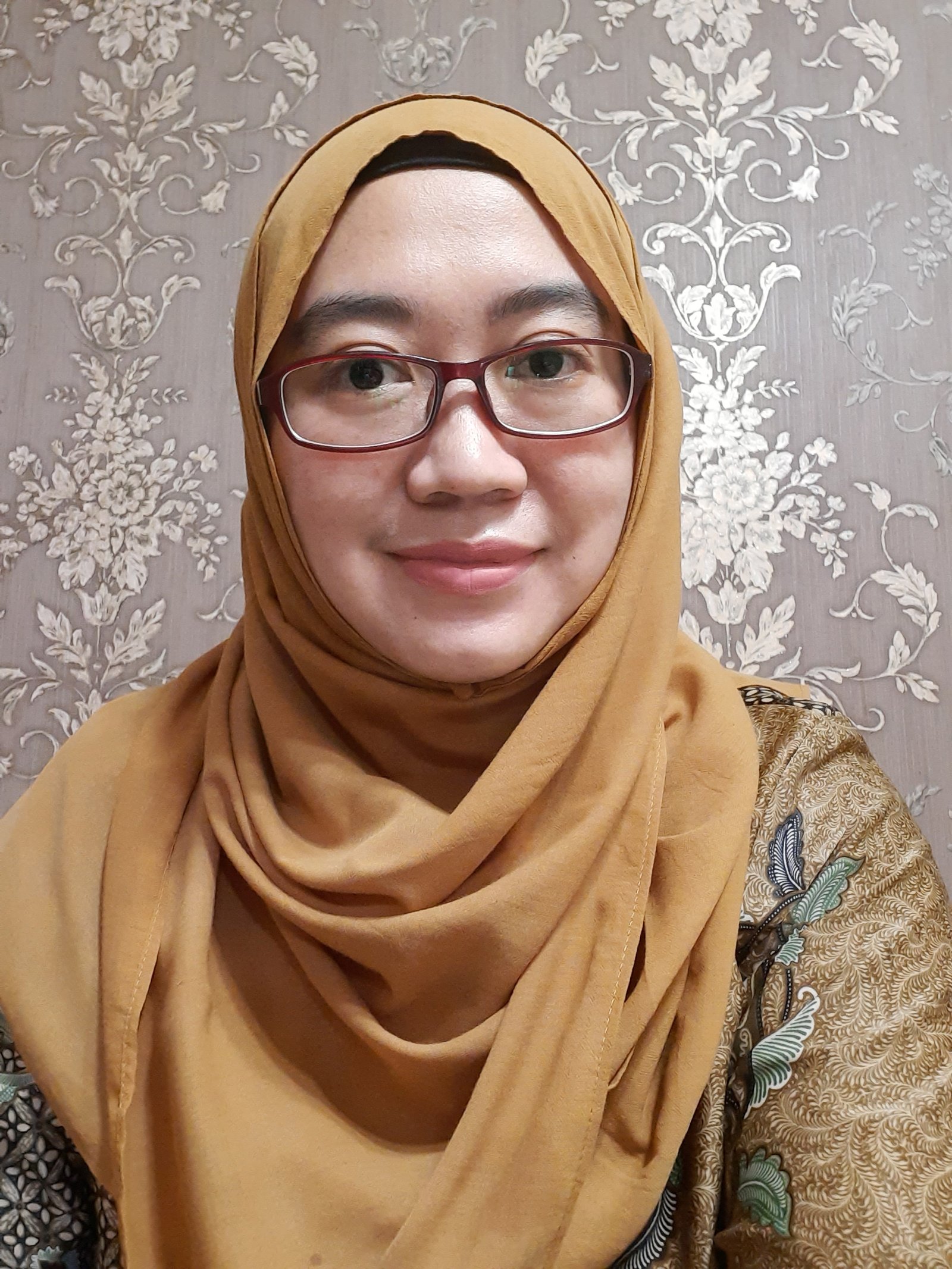 dr. Inneke Yulian , Sp.D.V.E