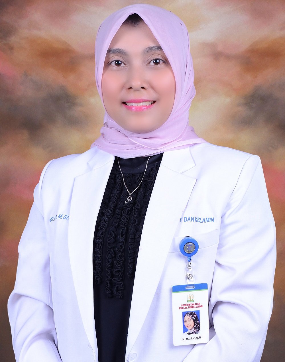 Dr.dr. Fitria M.Sc, Sp. D.V.E, FINSDV, FAADV