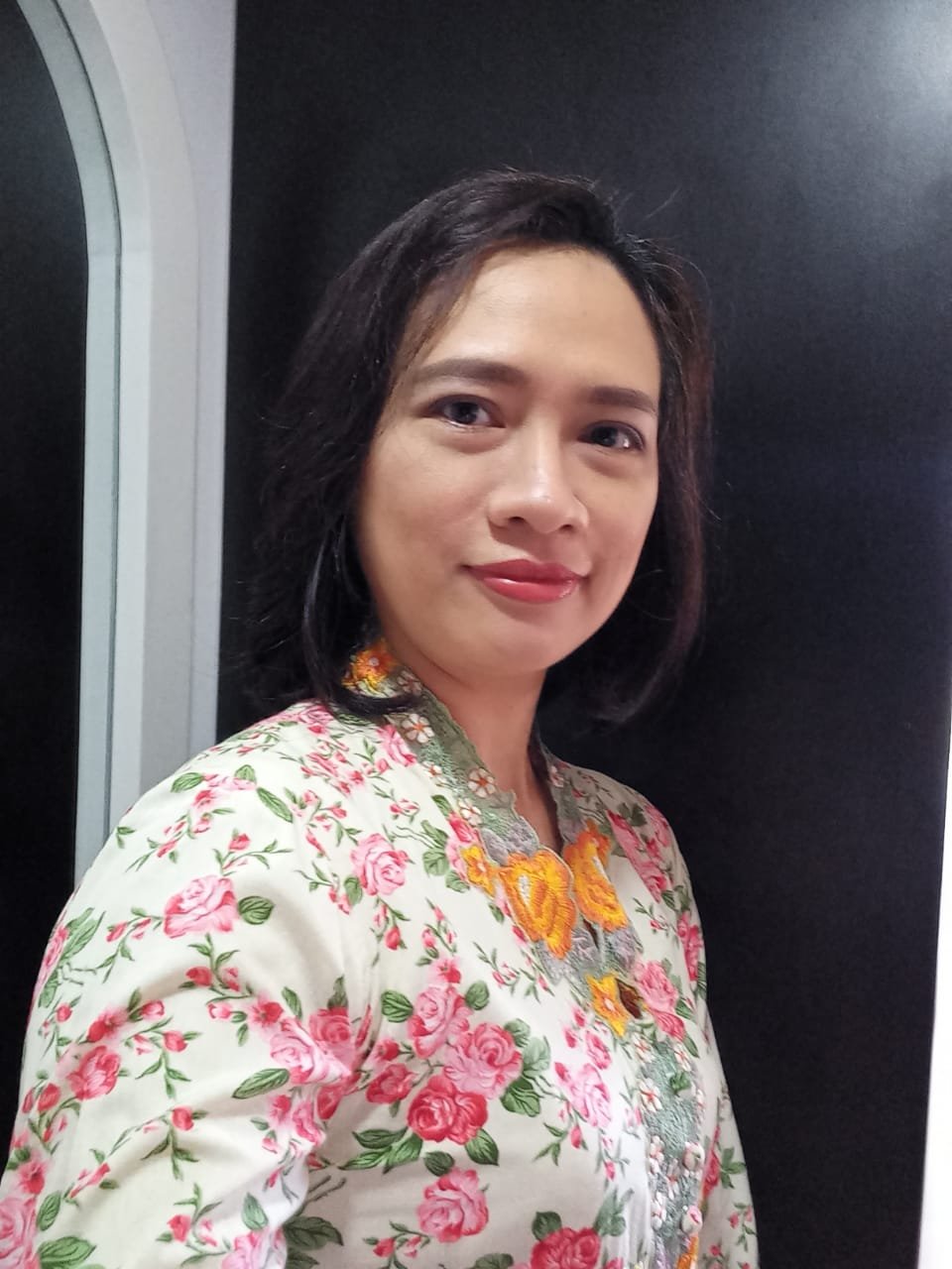 dr. Arum Krismi M.Sc, Sp.KK