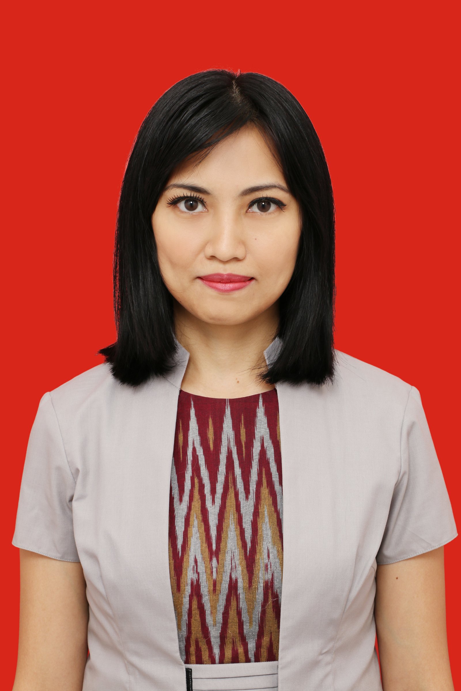 Dr. Yunita Damopolii Sp.KK, M.Kes