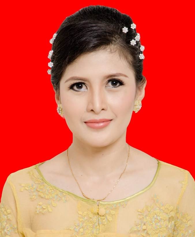 Dr. Eltriarni Bromiyanti Sp.KK