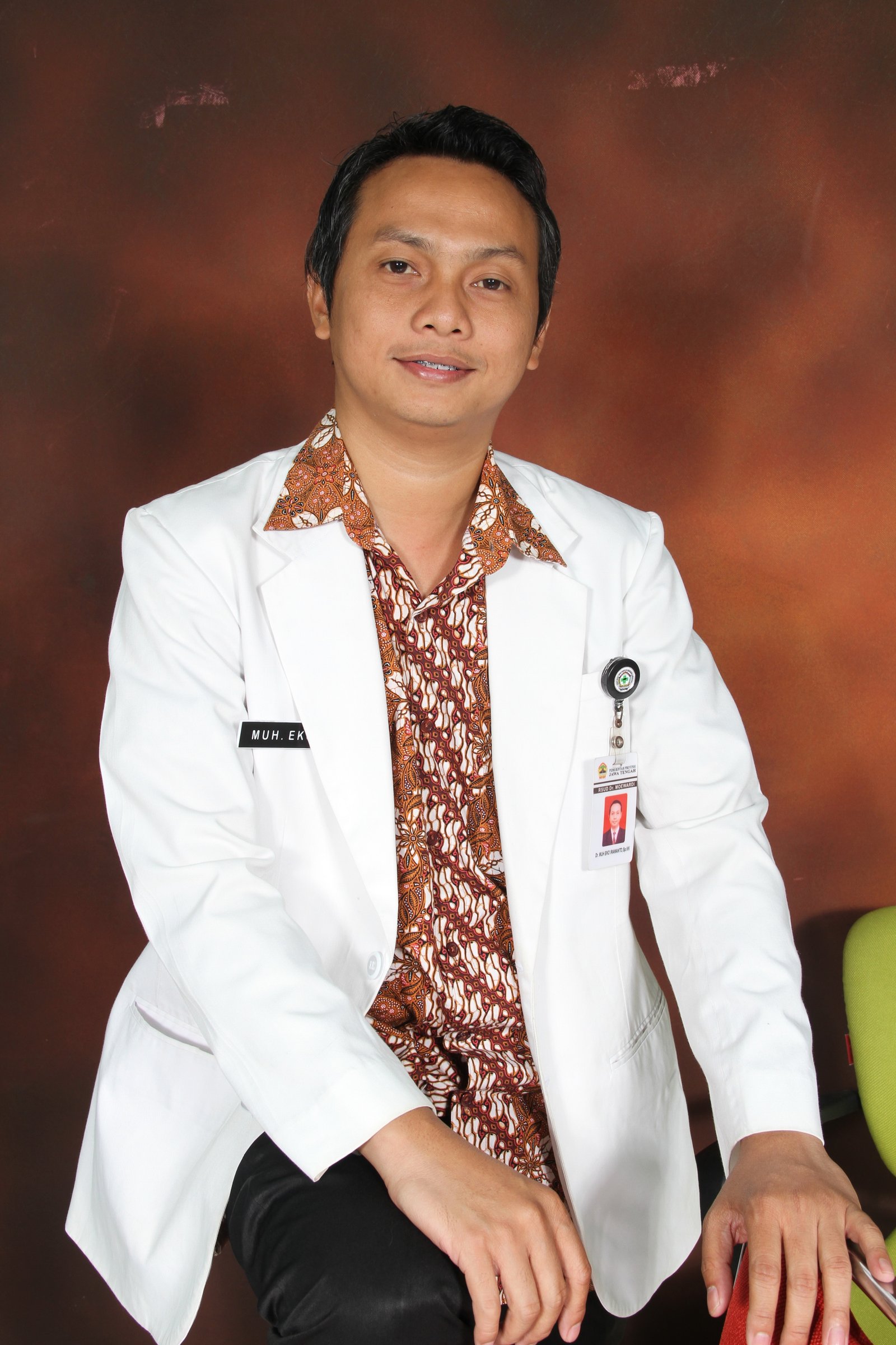 DR.Dr. Muhammad Eko Irawanto Sp.D.V.E(K), FINSDV, FAADV