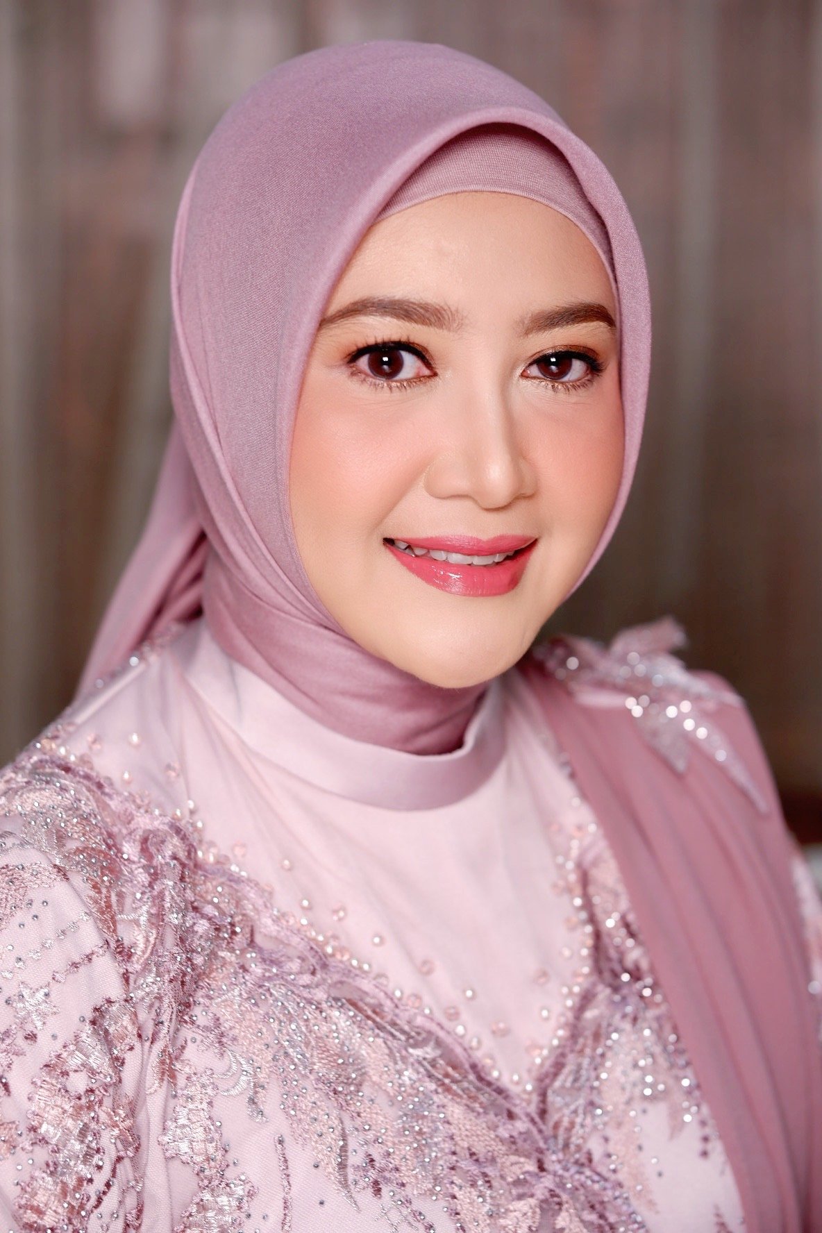 dr. Reni Fajarwati Sp.DVE