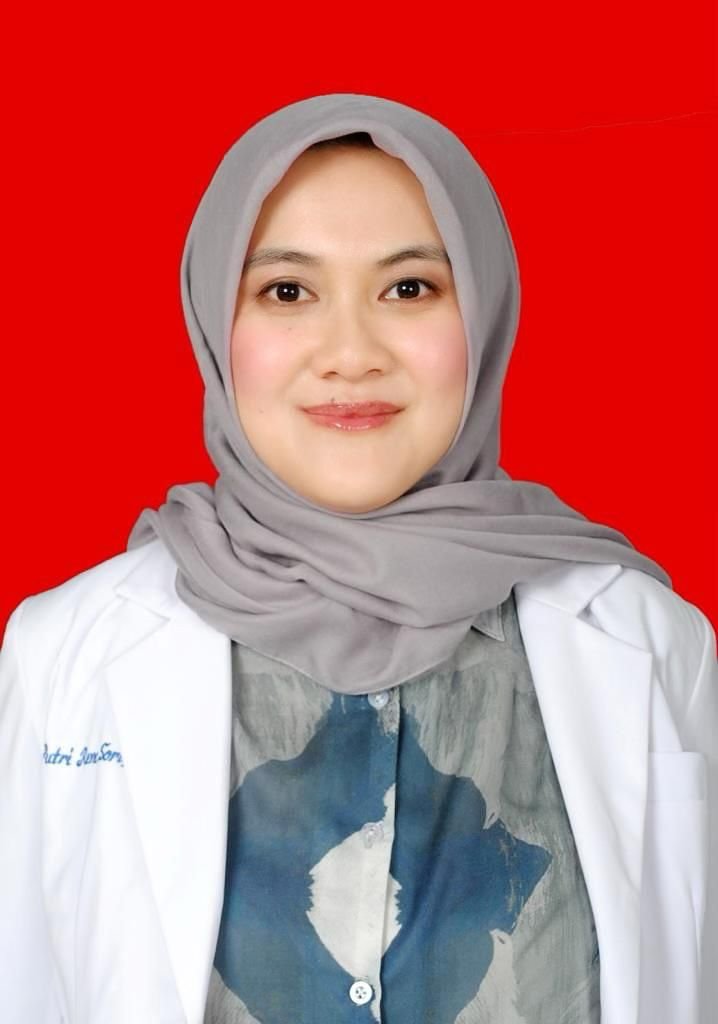dr. Putri Reno Sori Sp.D.V.E.