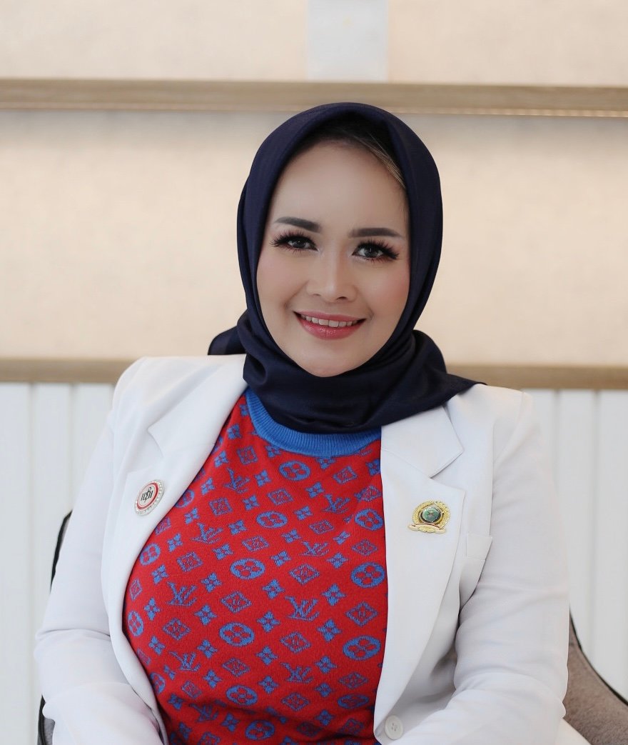 Dr. Frien Refla Syarif Sp.DVE, FINSDV