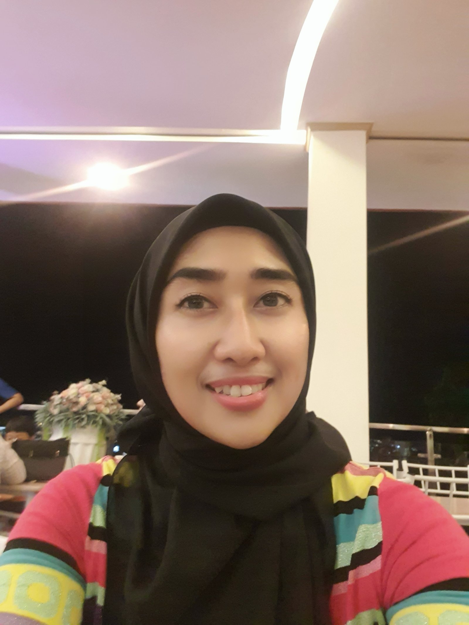 Dr. Ayu Wulansari Bambang Sp.DV
