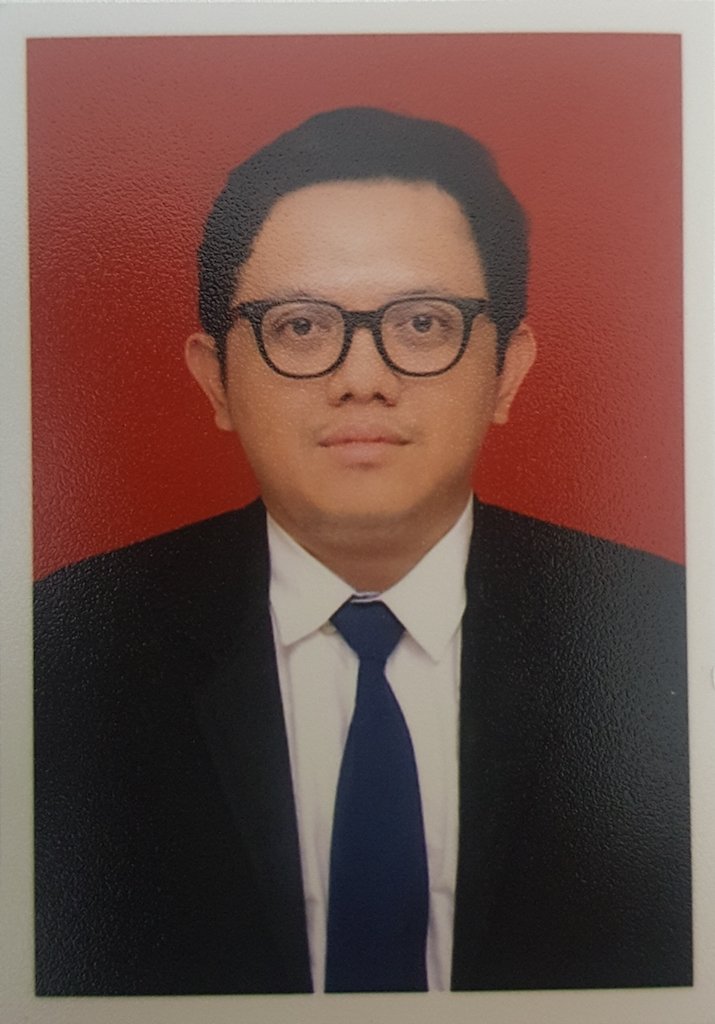 Dr. Eka Putra Wirawan, Sp.DV