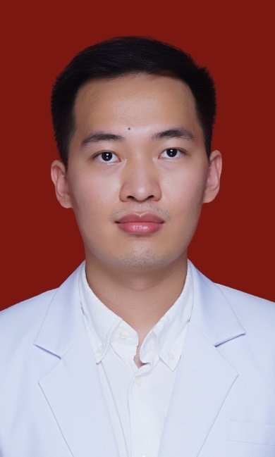 dr. Michael Andrianus