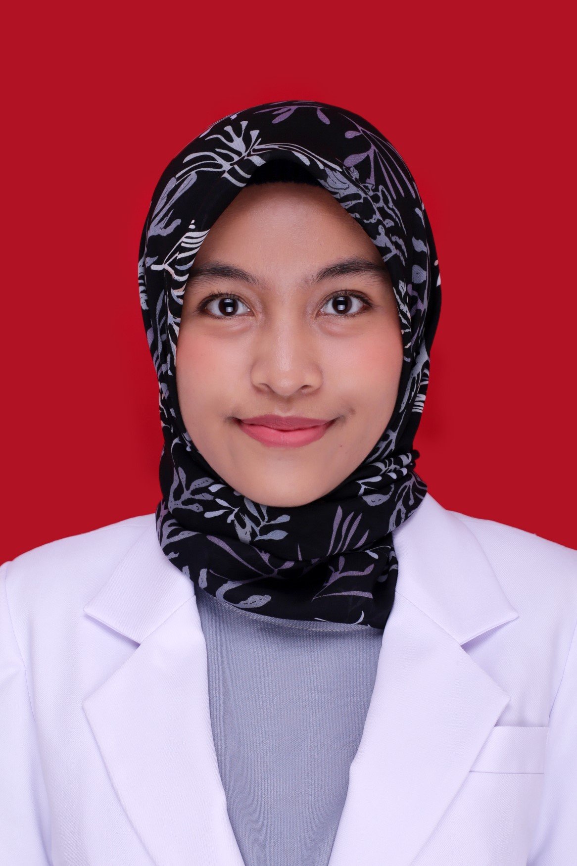 dr. Ella Finarsih E.S