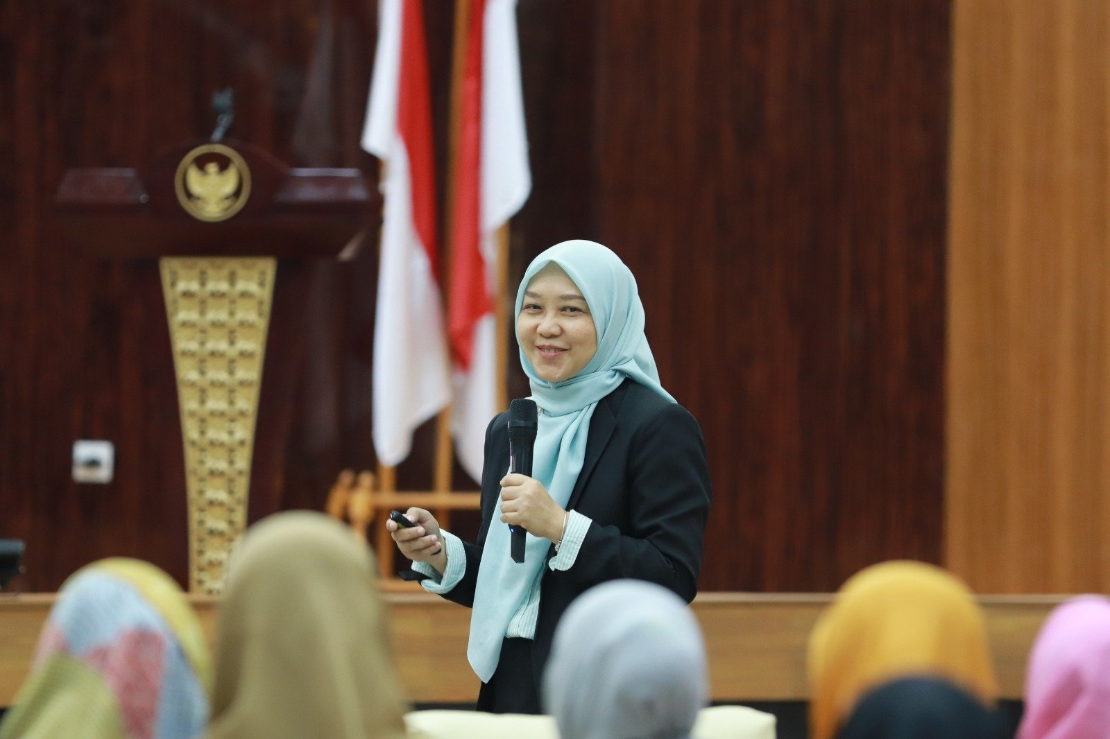 Dr. Prima Kartika Esti Sp.DVE, M.Epid