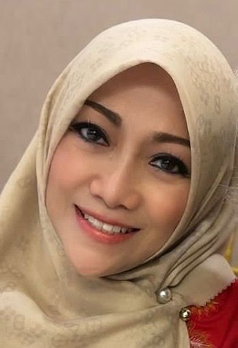 Dr Ita Puspita Dewi Sp.D.V.E, FINSDV, FAADV